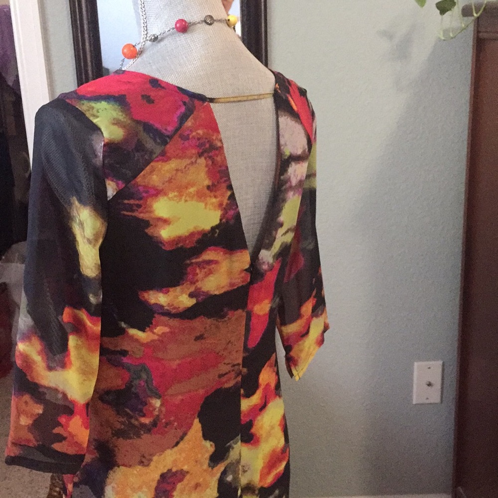 Beautiful dress good condition size small - Picture 5 of 7